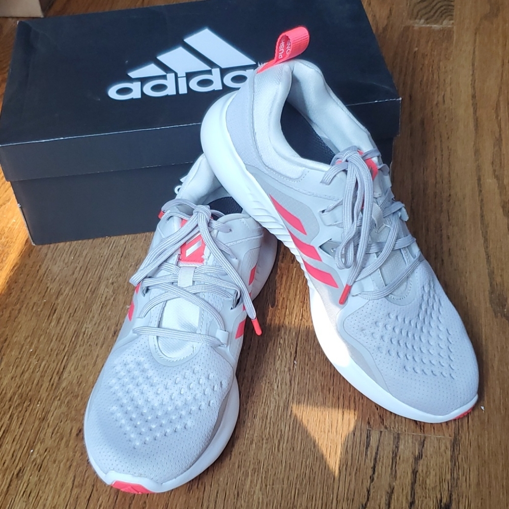 ❤Host Pick❤Adidas Edgebounce